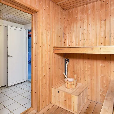 12 Person In Ulfborg-by Traum * Ulfborg